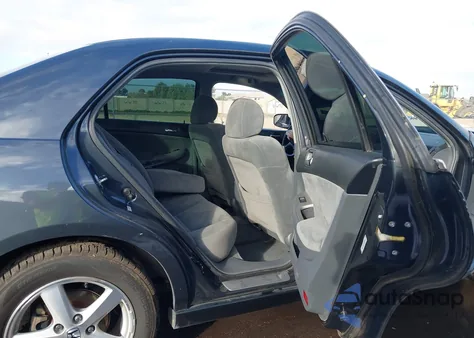 2005 Honda Accord 2.4 Ex z USA, uszkodzony, nr VIN 1HGCM56785A089824